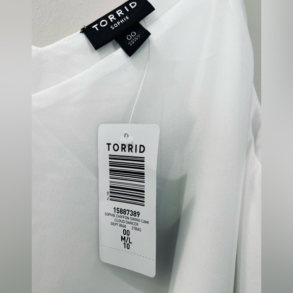 NWT Torrid Sophie Chiffon Swing Cami, Size 00 (10), Cloud Dancer - Picture 5 of 7